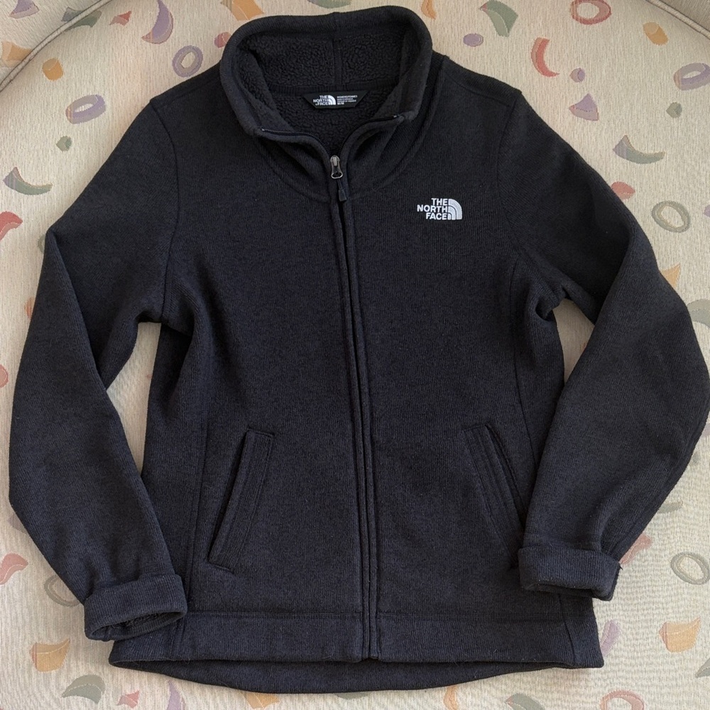 The North Face Ladies Black Full-Zip Fleece